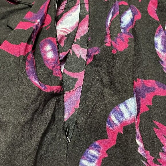 Kardashian Blouse Women Size XS Vneck Peplum Colorful Ruffle Pleat Funky Party - Picture 11 of 12